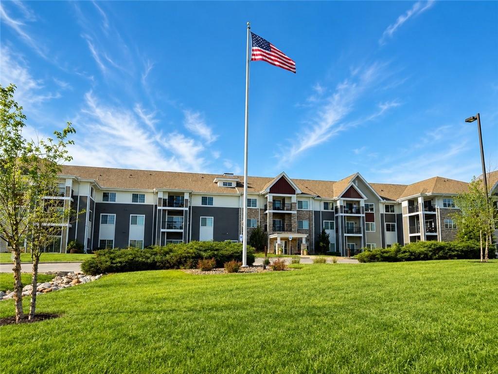 Photo of 2651 NW Barry Road #301