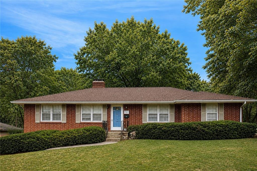 Photo of 10711 W 67th Street in Shawnee, KS