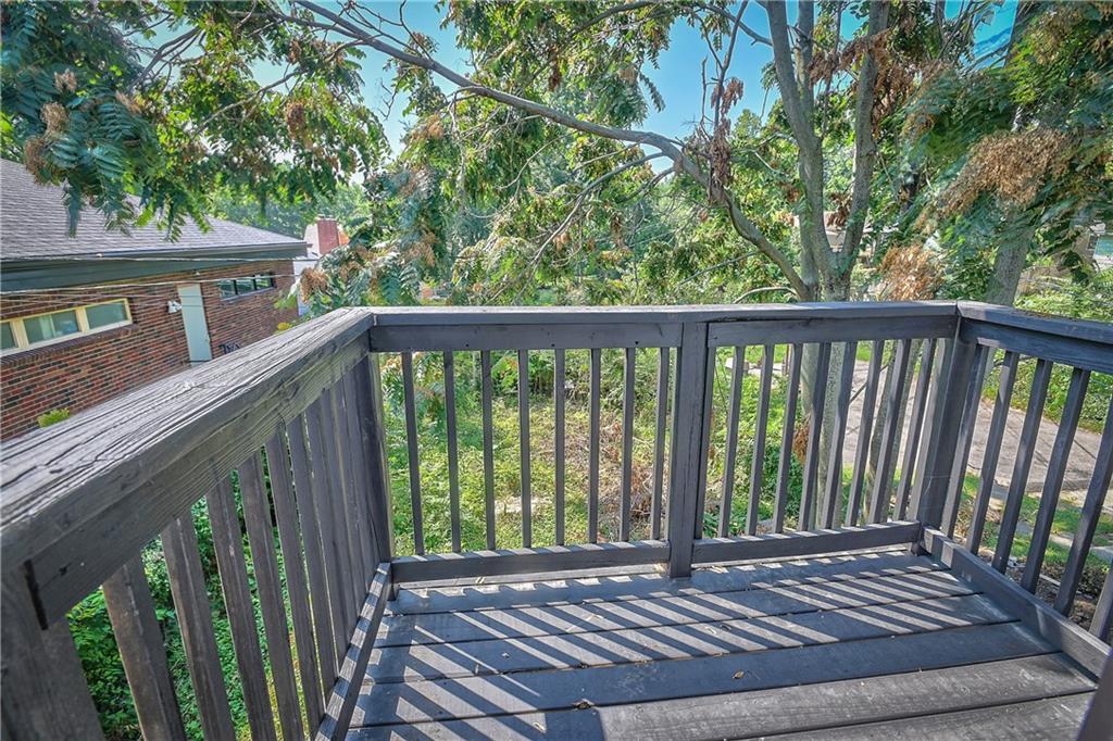 Photo 5 of 2105 W 43rd Avenue