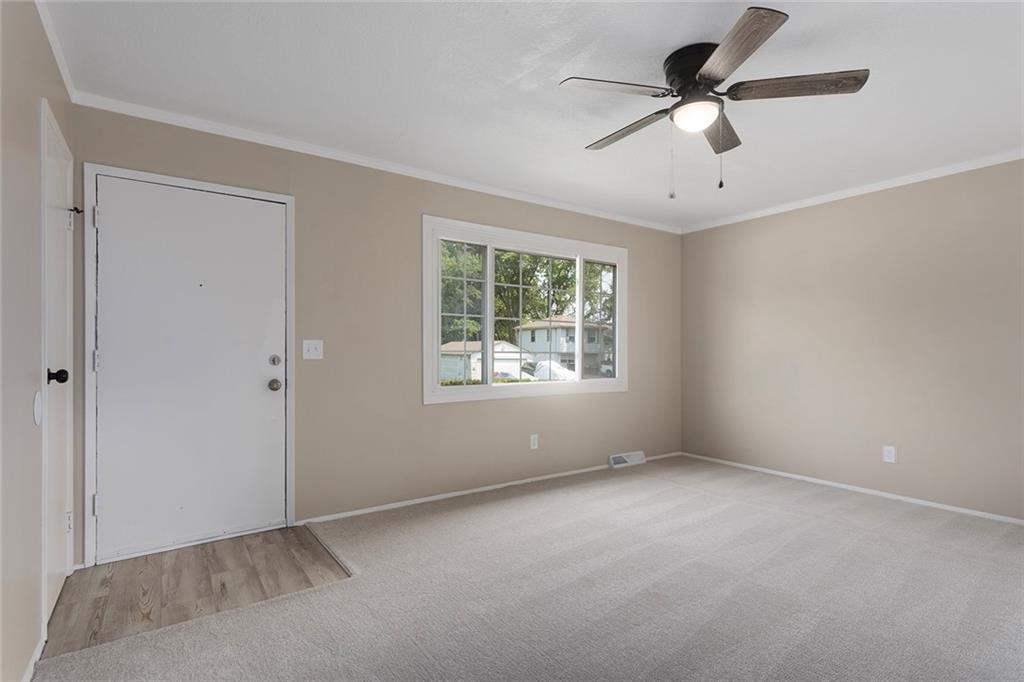 Photo 6 of 7801 NE San Rafael Drive