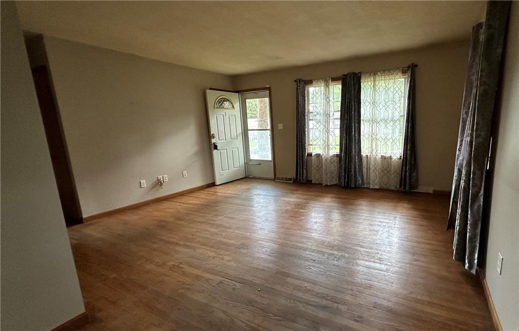 Photo 4 of 8404 Booth Avenue