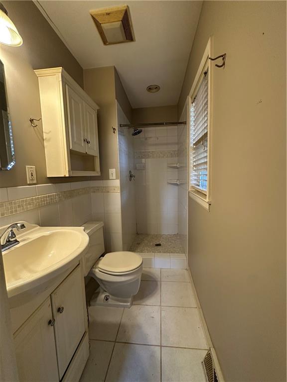Photo 6 of 8404 Booth Avenue