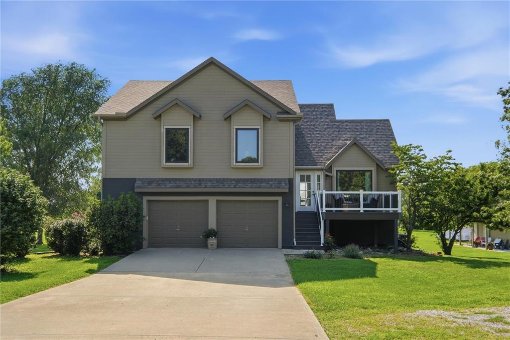 Photo 3 of 27520 Normandy Road