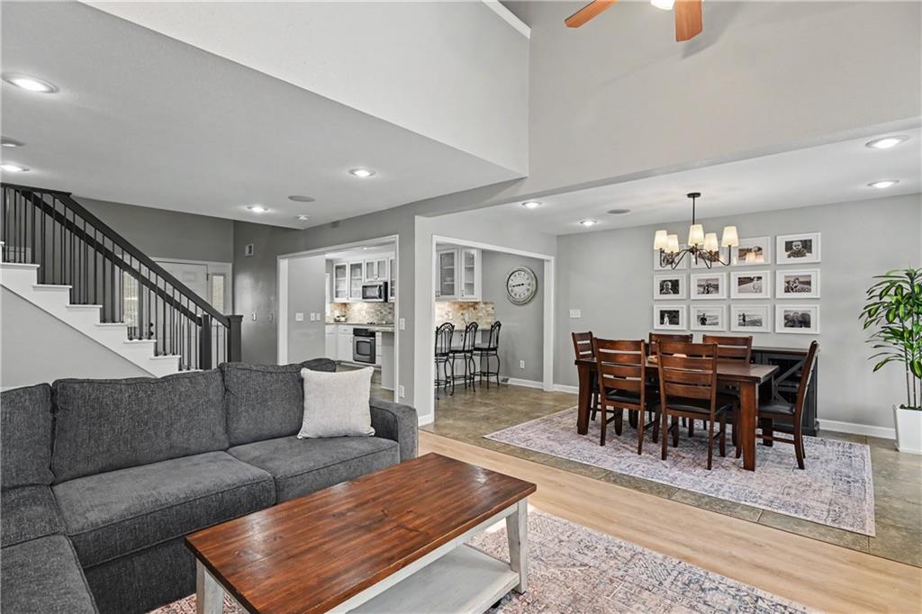 Photo of 221 Woodbridge Lane