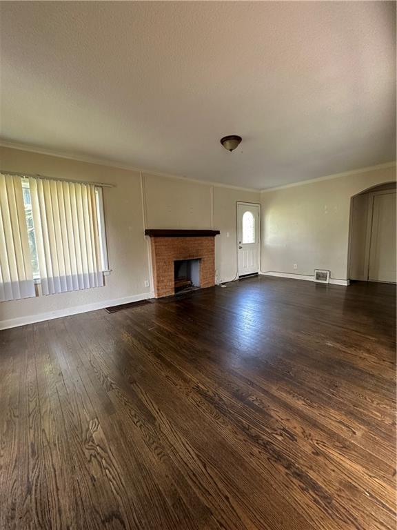 Photo 2 of 1701 E MECHANIC Avenue