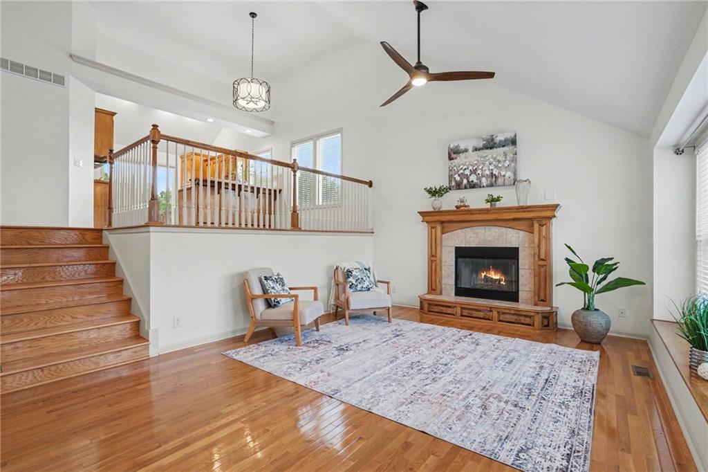 Photo 5 of 1408 NE 196TH Court