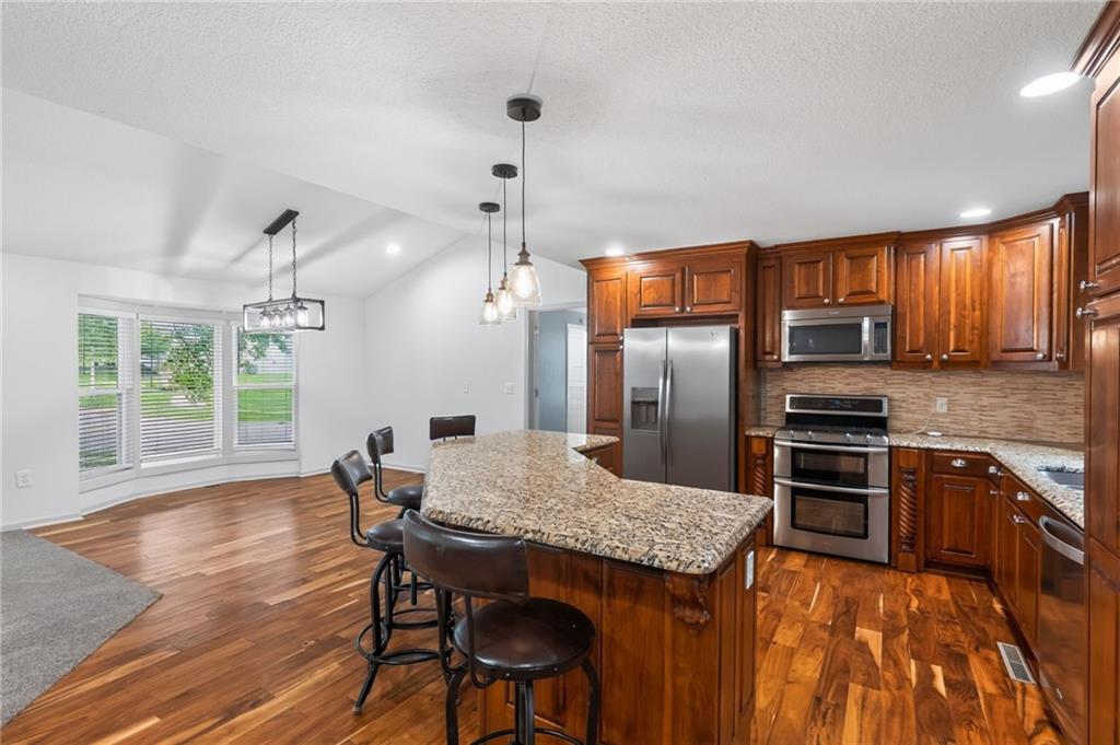 Photo 7 of 9921 W 67th Street