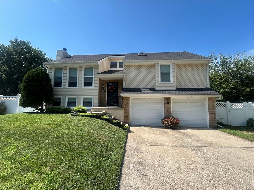 Photo of 7426 Santa Fe Drive in Overland Park, KS