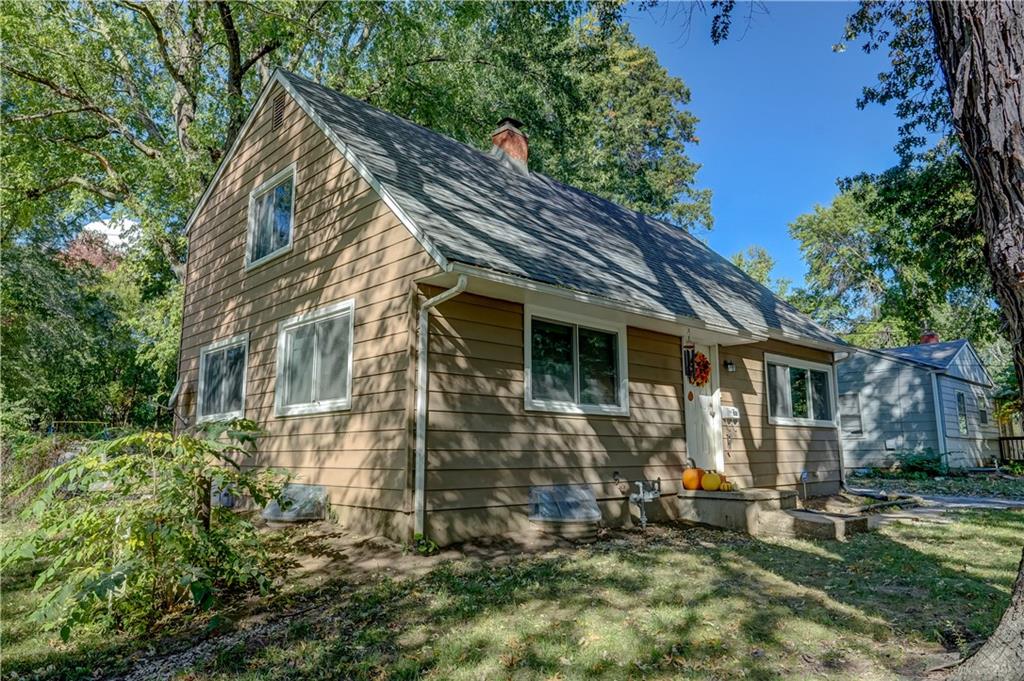 Photo 3 of 1708 S Pearl Street