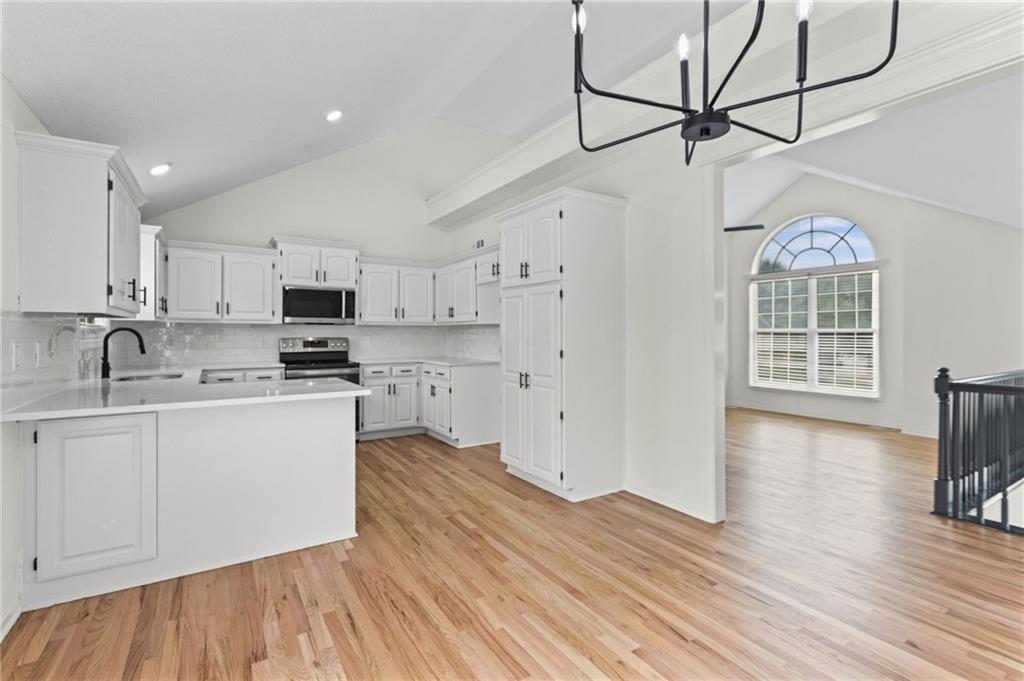 Photo 6 of 1106 Creekside Court