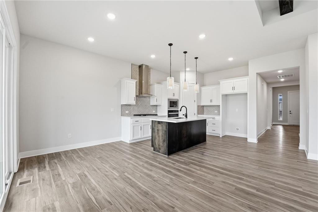 Photo 4 of 20647 Skyview Lane
