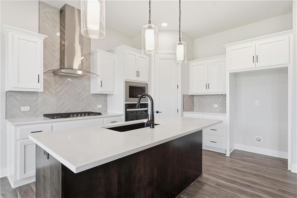 Photo 5 of 20647 Skyview Lane