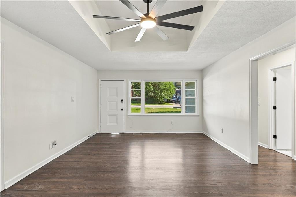 Photo 3 of 3320 Blue Ridge Boulevard