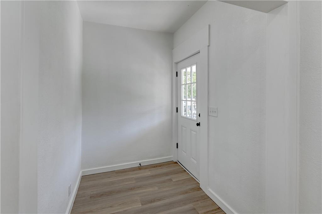 Photo 6 of 1540 Poplar Avenue