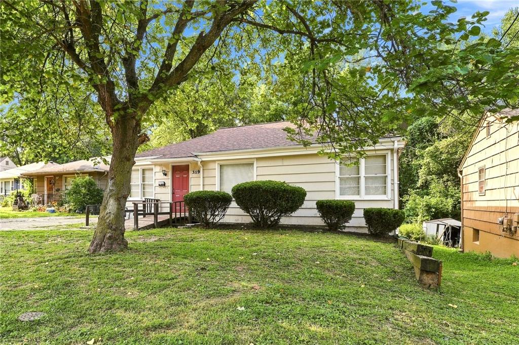 Photo 2 of 3119 Kimball Avenue