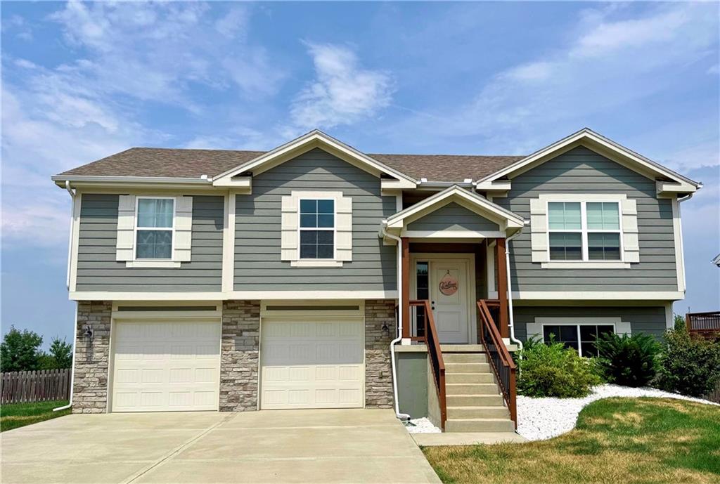 Photo of 701 SE Juniper Drive