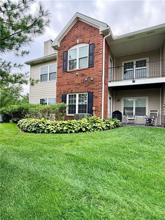 Photo 2 of 11607 Tomahawk Creek Parkway #J