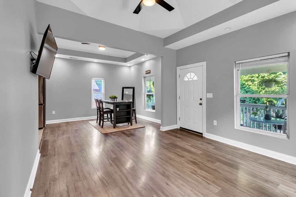 Photo 6 of 2236 S Ferree Street