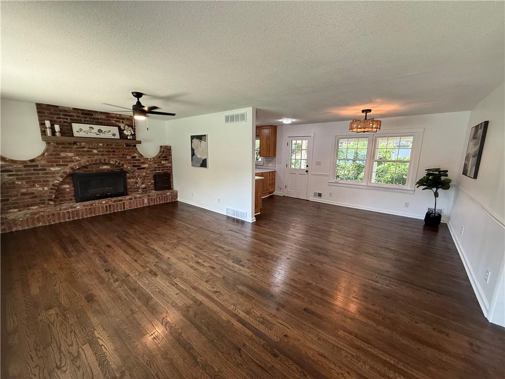 Photo 5 of 7600 E 130th Court