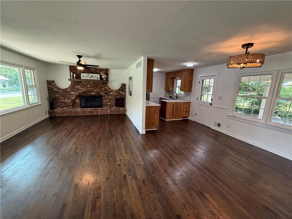 Photo 6 of 7600 E 130th Court