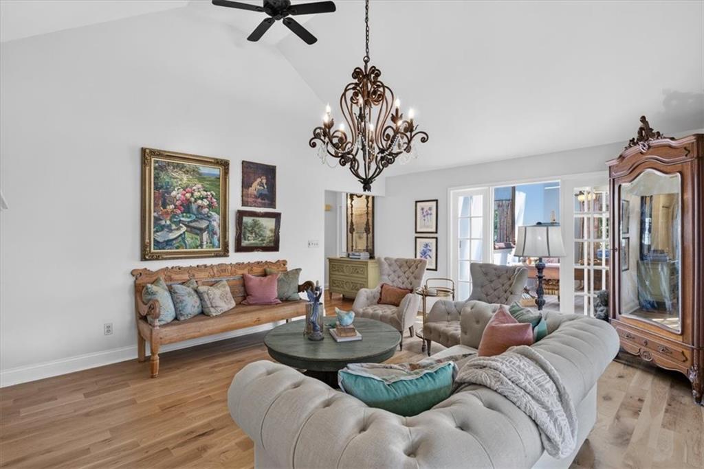 Photo 6 of 3216 S Bellechase Drive