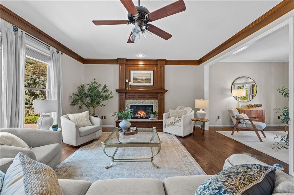 Photo 7 of 12860 Barton Street