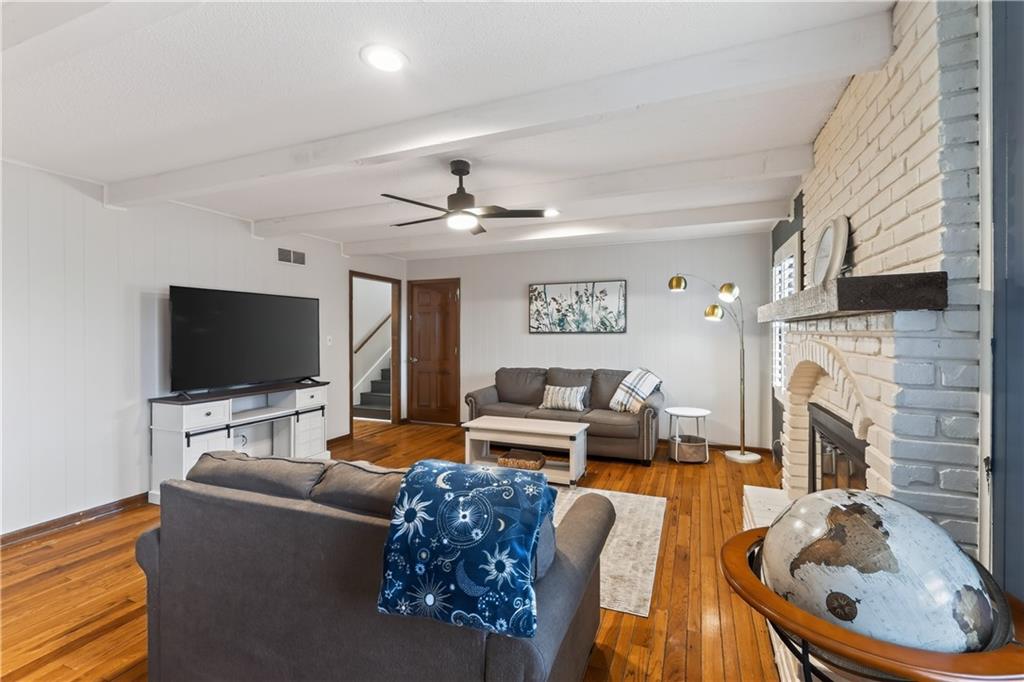 Photo 4 of 1704 NE 69th Terrace