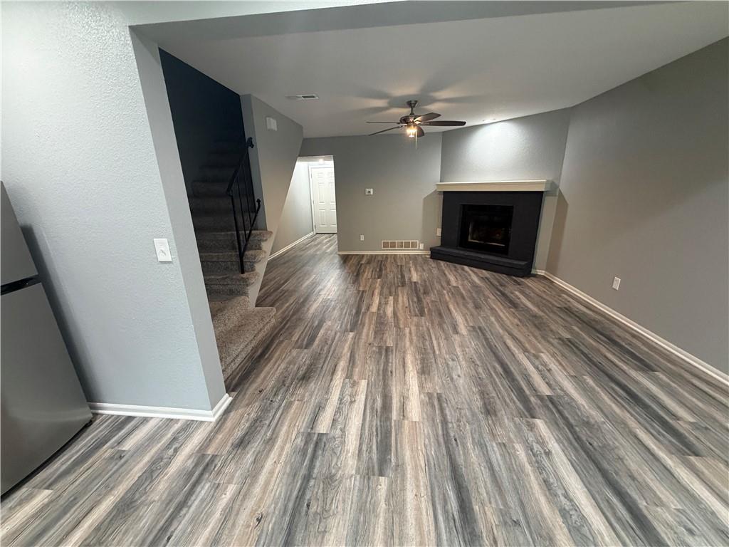 Photo 5 of 113 NE Greystone Drive