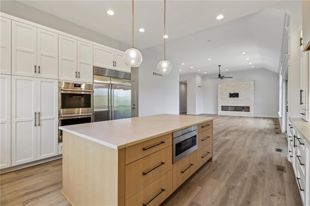 Photo 7 of 4215 Greystone Drive