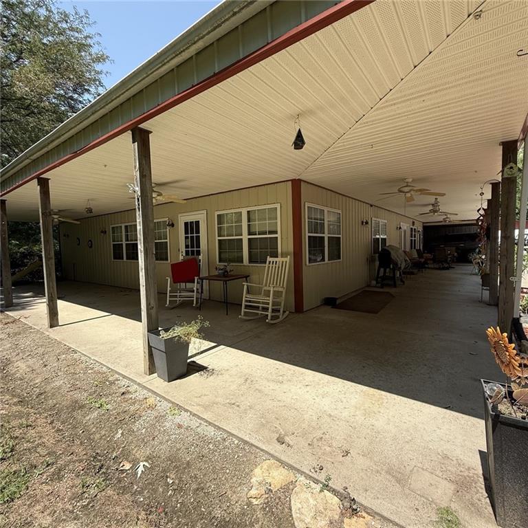 Photo 4 of 1215 Parker Road