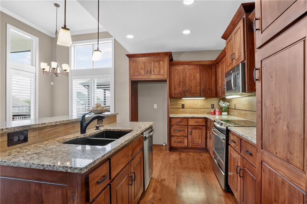 Photo 7 of 6118 NW 95th Street
