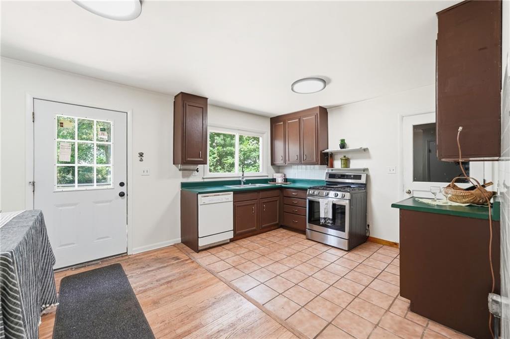 Photo 6 of 6930 Eby Avenue