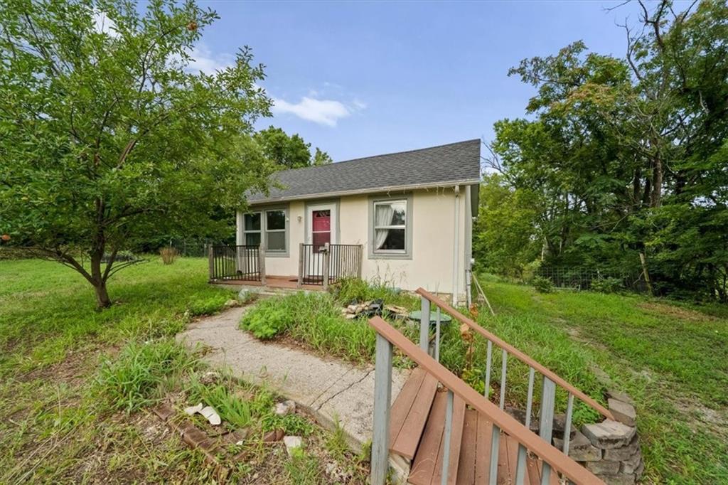 Photo 2 of 103 Ash Street
