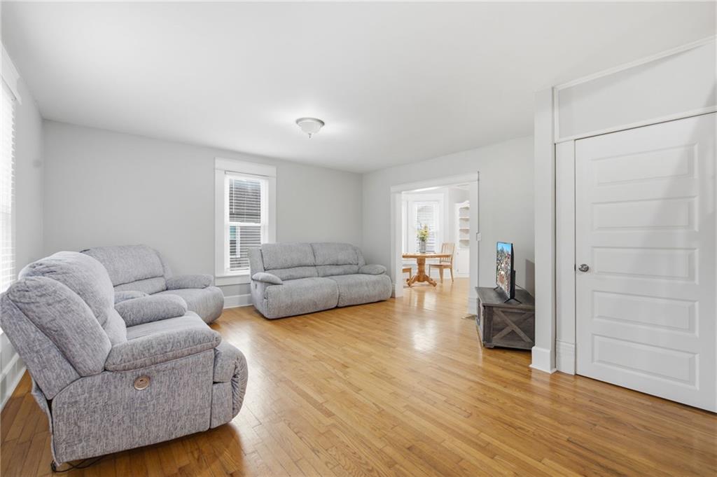 Photo 2 of 154 Clark Avenue