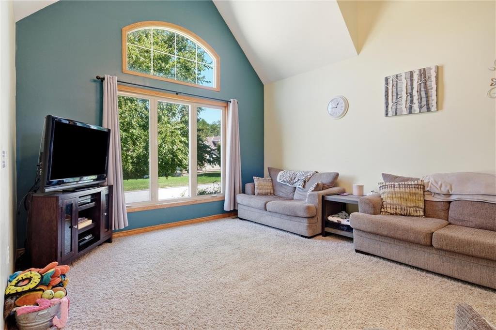 Photo 5 of 7286 SW Crystal Lane
