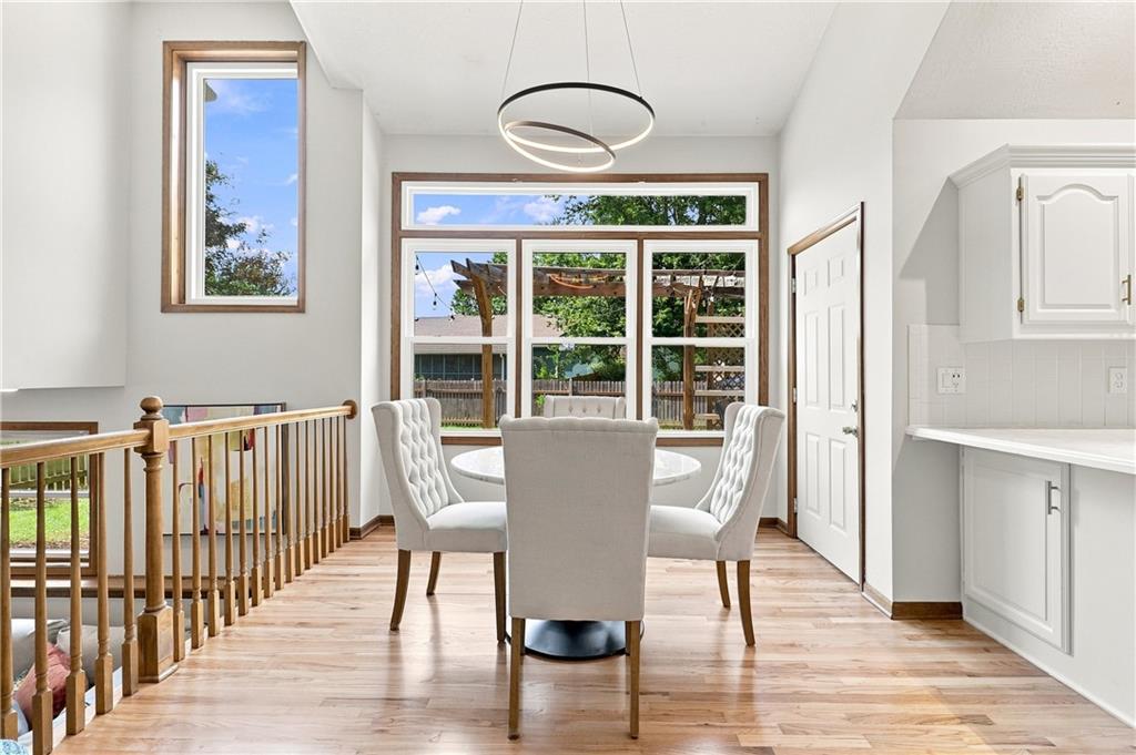 Photo 5 of 1702 Goose Creek Court