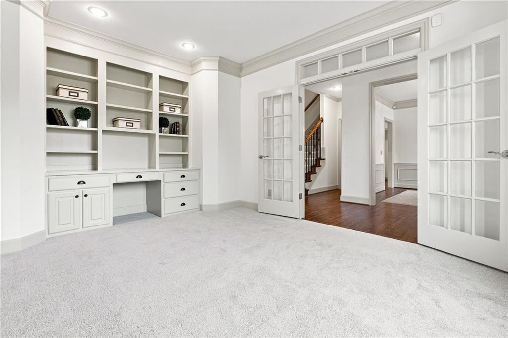 Photo 5 of 5427 W 164th Place