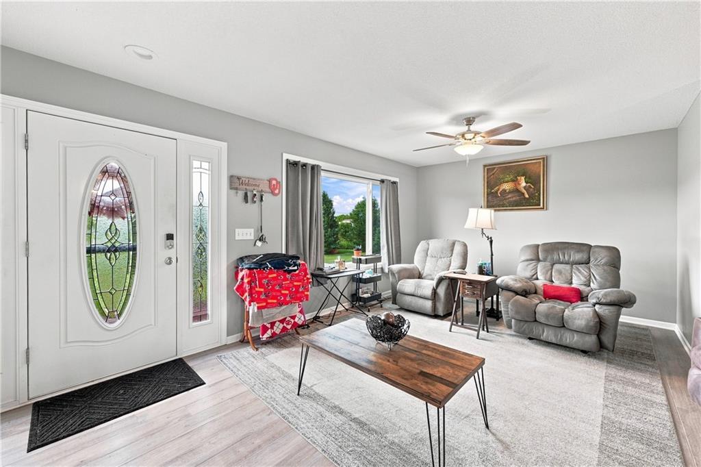 Photo 5 of 20193 Linwood Road