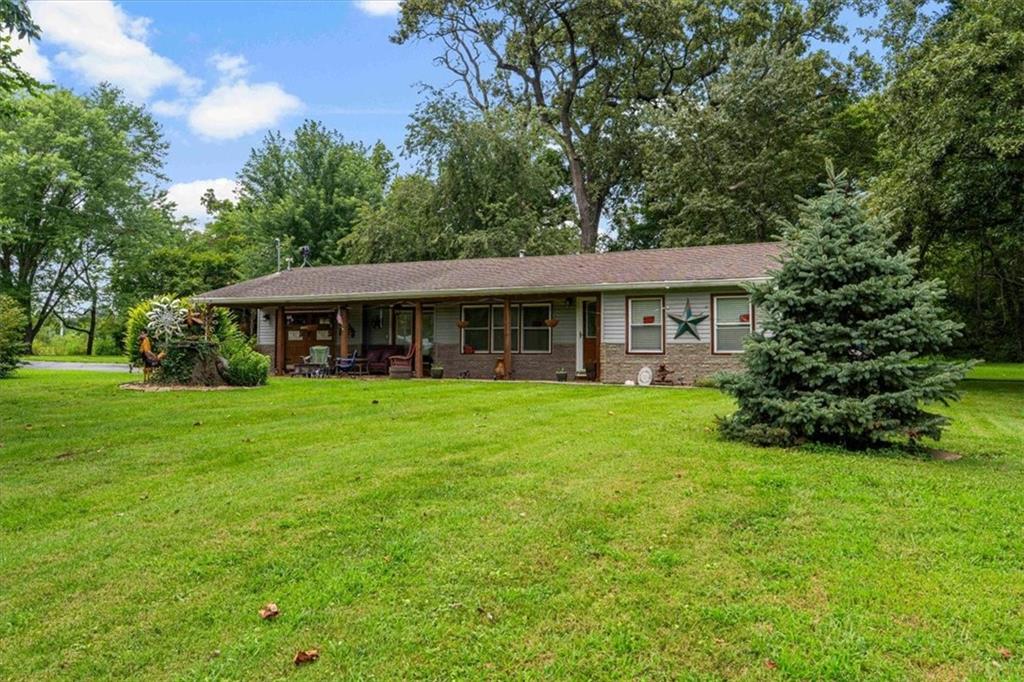 Photo 3 of 13810 Byars Road