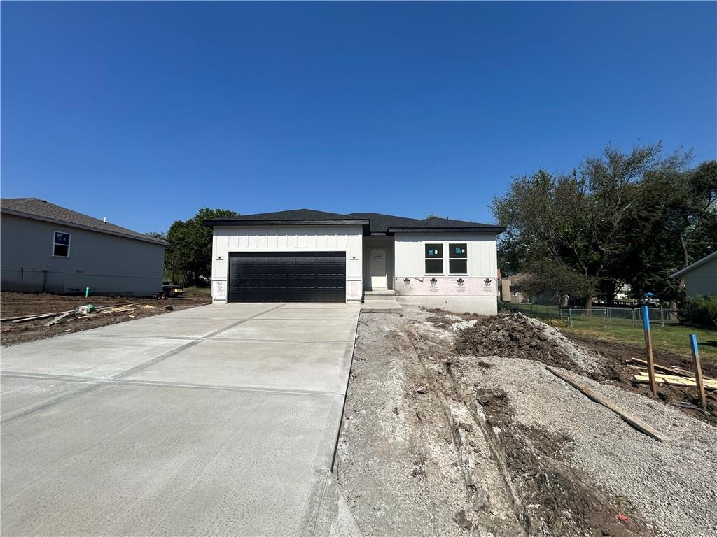 Photo of 1205 Matthes Lane in Pleasant Hill, MO