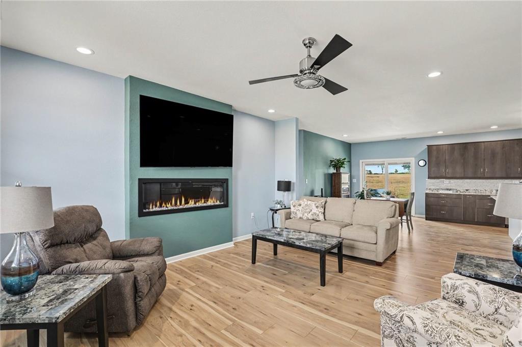 Photo 5 of 1313 NW 430th Road