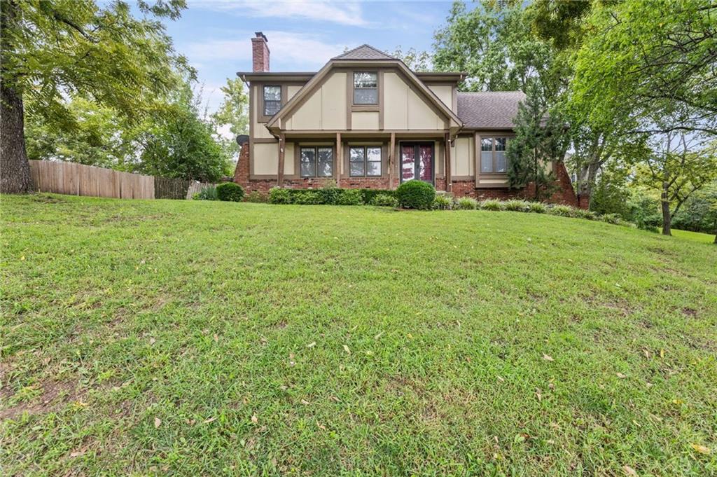 Photo of 16042 Meadow Lane
