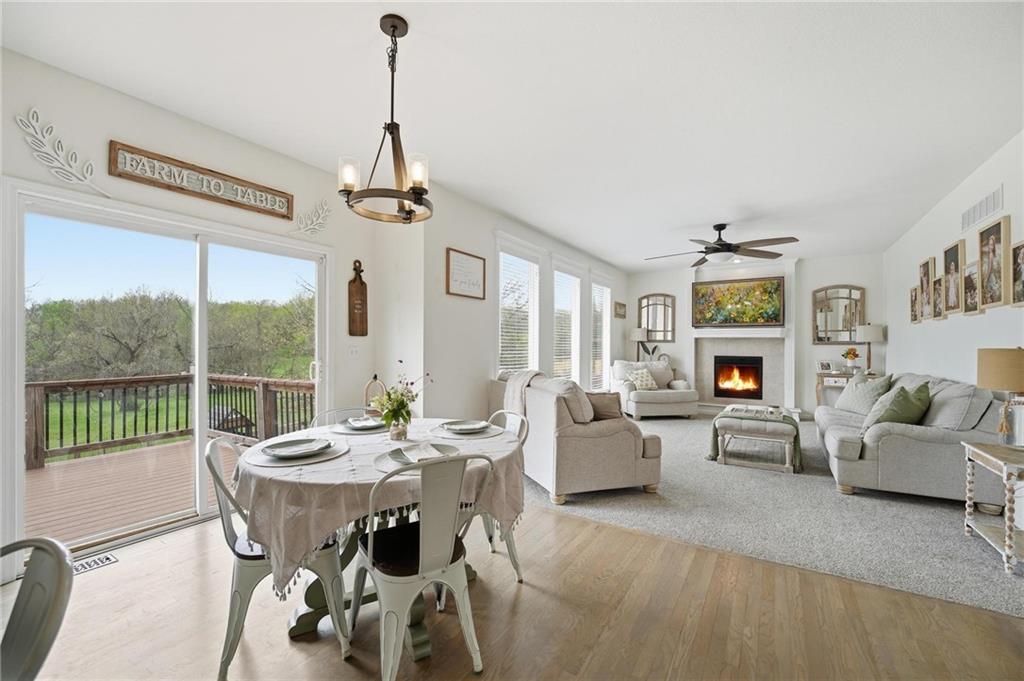Photo 6 of 215 E Whispering Hills Boulevard