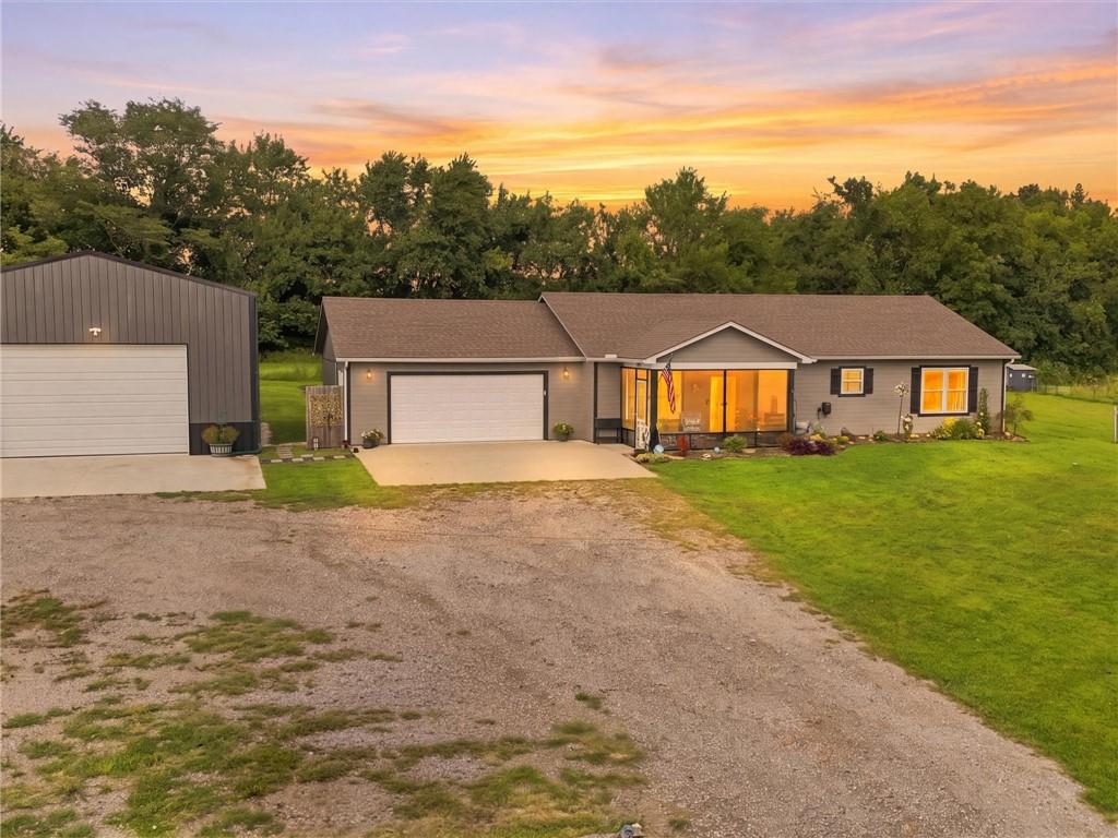 Photo of 353 NW 1261 Road