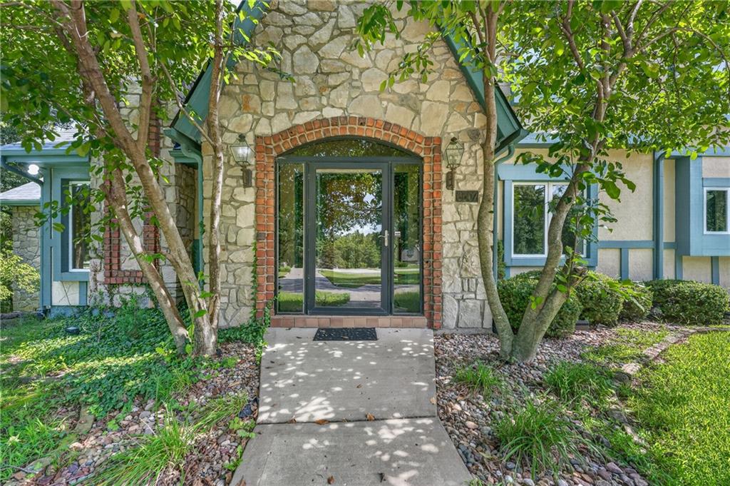 Photo 4 of 6807 Cedar Bend N/A