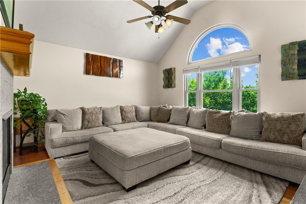 Photo 5 of 8530 NE 109th Terrace