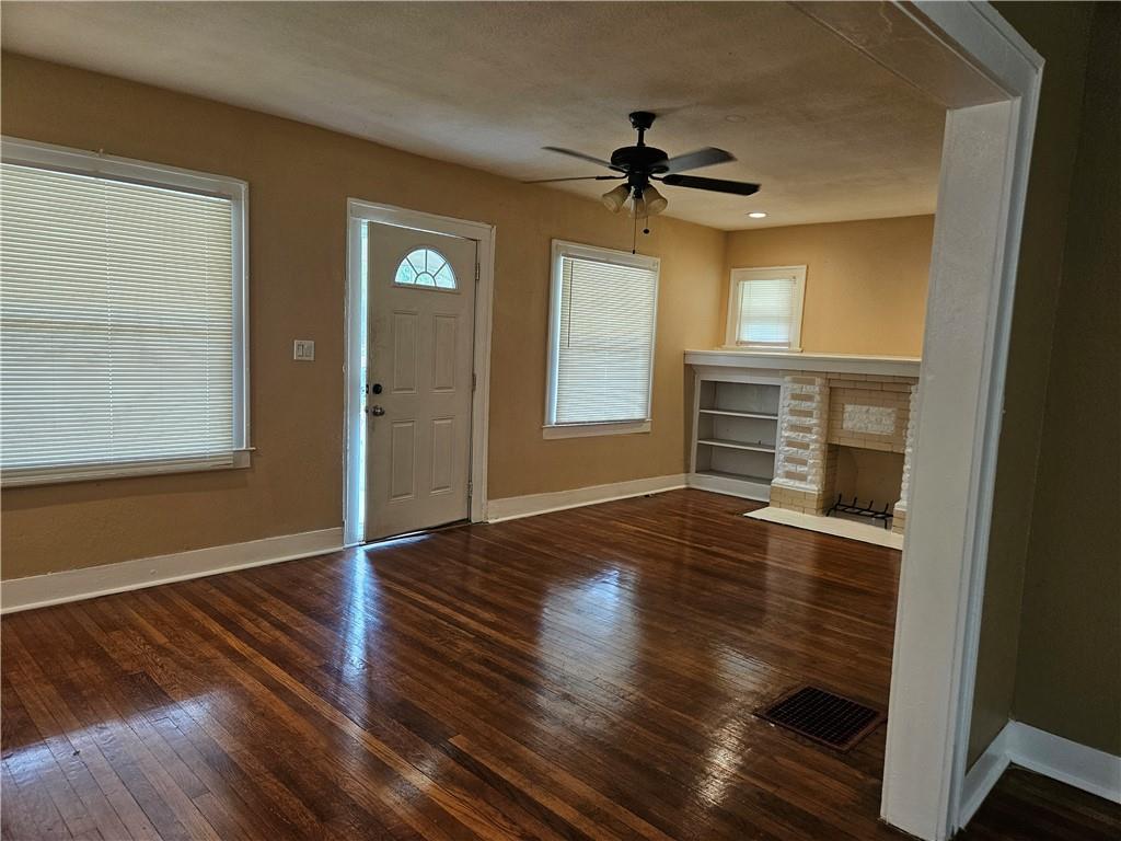 Photo 4 of 6214 Swope Parkway