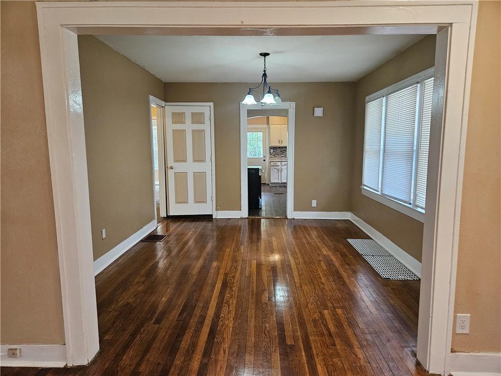 Photo 5 of 6214 Swope Parkway