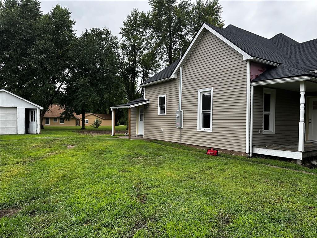 Photo 2 of 409 Shivel Avenue