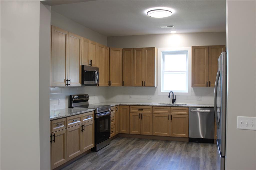 Photo 5 of 409 Shivel Avenue